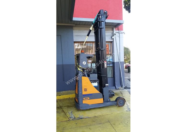 caption 2010, Komatsu, NEOS16AC, Reach Fork