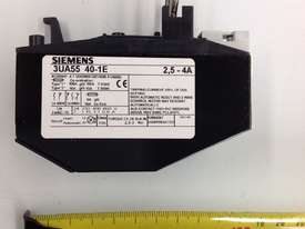 SIEMENS OVERLOAD RELAY 3UA55 40-1E 2.5-4A 415VAC - picture2' - Click to enlarge