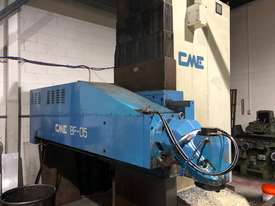 CME MILLING MACHINE - picture1' - Click to enlarge