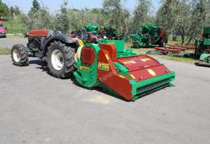 FACMA MEK1800 Mechanical nut harvester