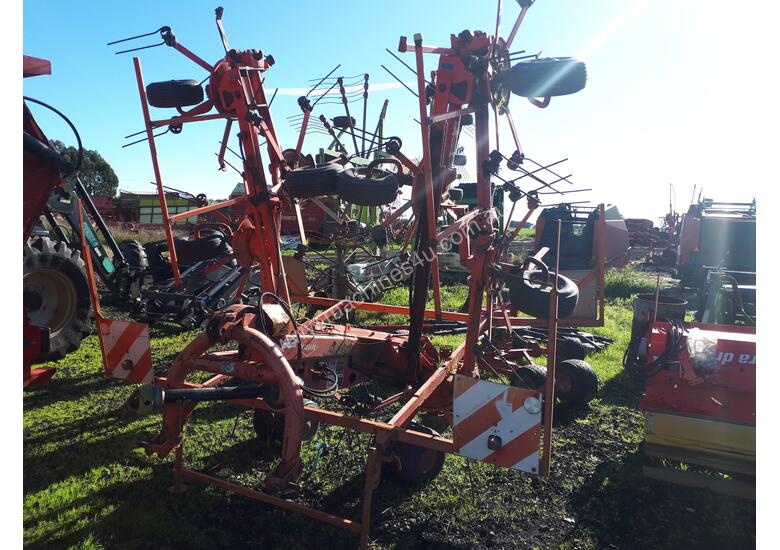 caption Kuhn GF8501 Rakes/Tedder Hay/Forage Equip