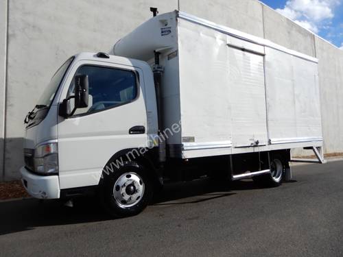Mitsubishi Canter Cab chassis Truck