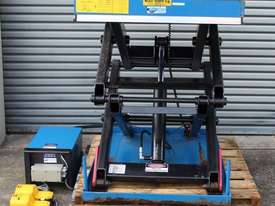 Electrically Operated Scissor Lift - picture0' - Click to enlarge