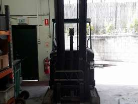 Good Condition 2011 Mitsubishi RB16NH Forklift - picture2' - Click to enlarge