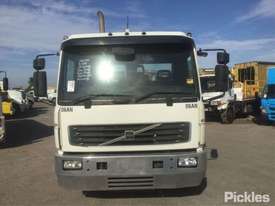 2006 Volvo FL6 - picture0' - Click to enlarge