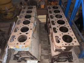 CATERPILLAR D333 CYLINDER BLOCK - picture0' - Click to enlarge