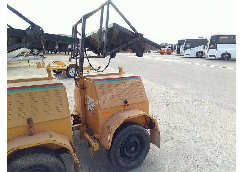 caption The Trailer Factory Arrow Board