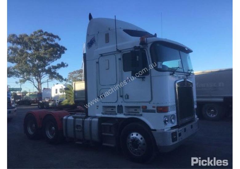 caption 2008 Kenworth K108