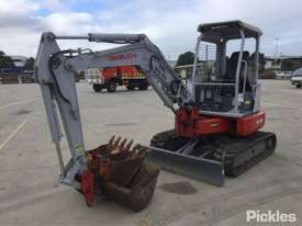 2009 Takeuchi TB138FR - picture2' - Click to enlarge