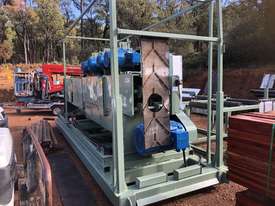 1 pass small log milling system - picture0' - Click to enlarge