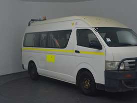 Toyota Hiace KDH - picture0' - Click to enlarge