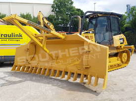 Caterpillar D6K XL Bulldozer Stick Rake Tree Pusher DOZCATK - picture0' - Click to enlarge