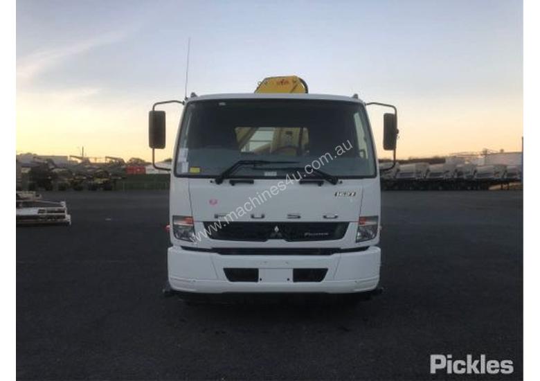caption 2017 Mitsubishi Fuso 1627
