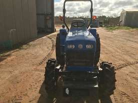 New Holland T1520 - picture1' - Click to enlarge