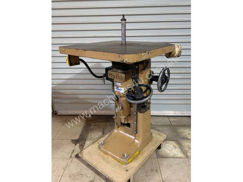 Wadkin Bobbin Sander. Rare stand alone sander in great condition 