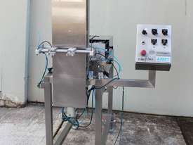 Horizontal Piston Filler - picture1' - Click to enlarge