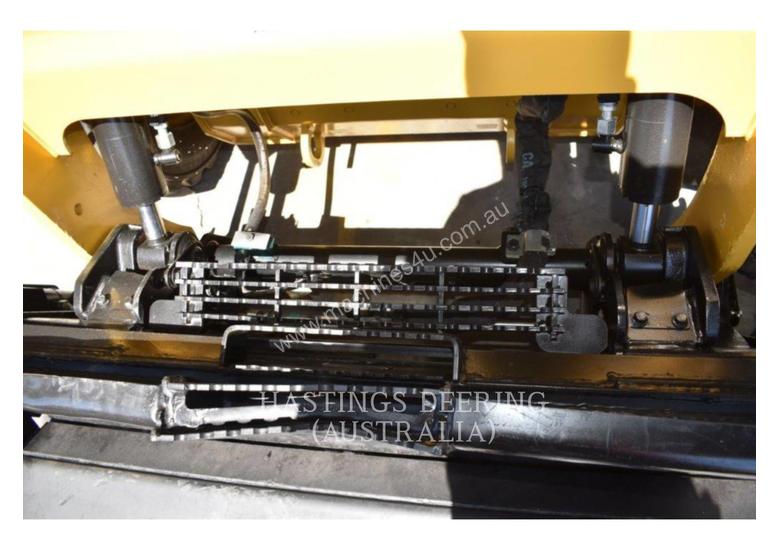 caption CATERPILLAR 236DLRC Skid Steer Loaders