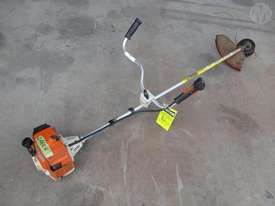 Stihl FS200 Brushcutter - picture2' - Click to enlarge