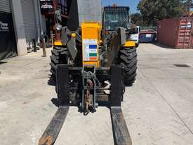 Used Dieci 70.10 with Pallet Forks, Jib/Hook & GP Bucket - picture0' - Click to enlarge