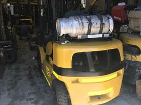 Forklift 2.5 ton - picture0' - Click to enlarge