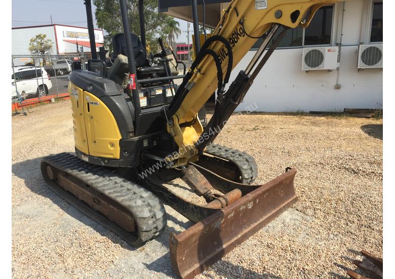 Used 2015 Yanmar VIO35 Mini Excavators in , Listed on Machines4u