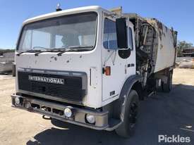 1988 International ACCO 1850D - picture2' - Click to enlarge