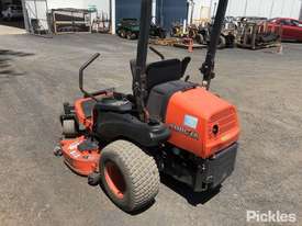 Kubota ZD326 Zero Turn Mower, 3 Cyl Diesel Engine, 2361 Hrs Showing, Key: 67 - picture2' - Click to enlarge