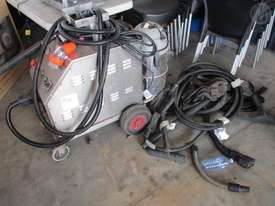 Bio-steam Steam Cleaner - picture0' - Click to enlarge