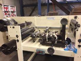 Shrink sleeve label seaming machine - picture0' - Click to enlarge