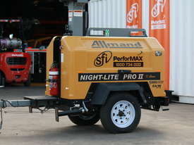 Ex Hire Night-Lite PRO II® V-SERIES® Lighting Tower 6 Available for Sale - picture0' - Click to enlarge