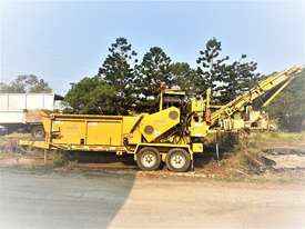 Rayco 1765-240 Horizontal Grinder - Only 300hrs - picture0' - Click to enlarge