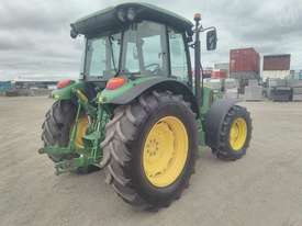 John Deere 5720 FWA - picture1' - Click to enlarge