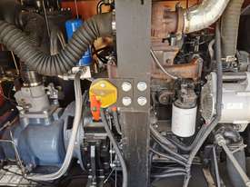 212 cfm diesel air compressor  - picture2' - Click to enlarge