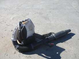 Stihl BR500 Backpack Blower - picture1' - Click to enlarge