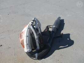 Stihl BR500 Backpack Blower - picture2' - Click to enlarge