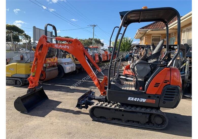Used 2008 Kubota KX413V Mini Excavators in , Listed on Machines4u