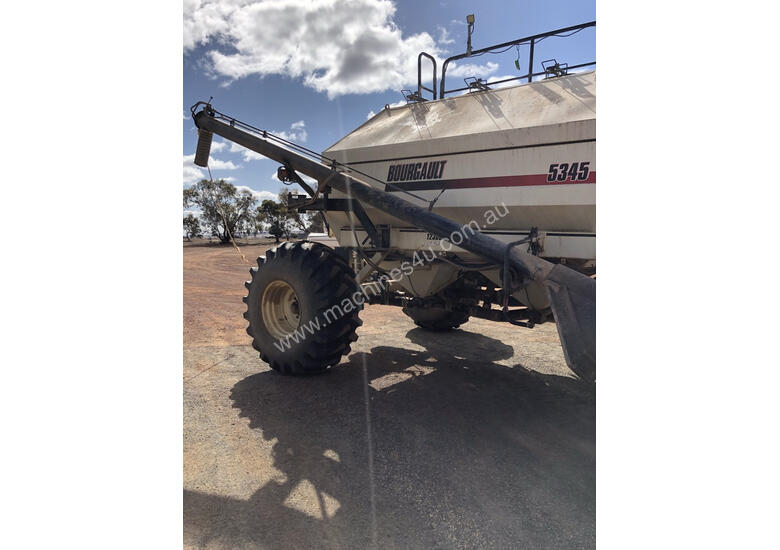 Used 2006 bourgault Bourgault 5345 Air Seeder Cart Seeding Planting