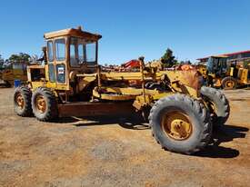 1974 Caterpillar 12E 17K Grader *CONDITIONS APPLY* - picture0' - Click to enlarge