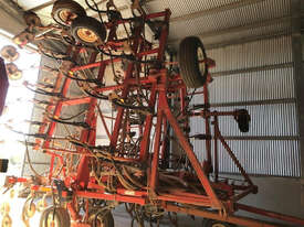 Morris Concept 2000 Air Seeder  - picture0' - Click to enlarge