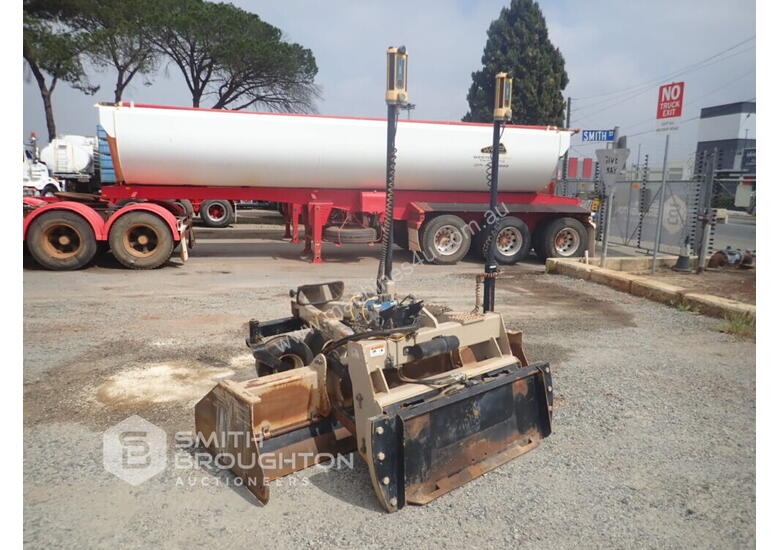caption 2150MM LEVEL BEST PL84D PRECISION LASER GRADER BOX
