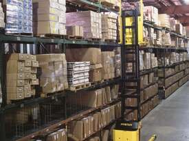 High Level Order Picker - picture0' - Click to enlarge