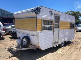 Millard 16ft Caravan - picture0' - Click to enlarge