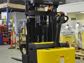 Liftsmart WRT15 Battery Electric Walkie Reach Stacker - picture2' - Click to enlarge