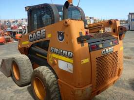 2012 CASE SR200 SKID STEER LOADER - picture2' - Click to enlarge