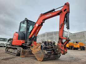 2016 KUBOTA U35 3.6T EXCAVATOR WITH FULL CABIN, HITCH, TILT BUCKET +2 BUCKETS AND RIPPER WITH 1745 H - picture0' - Click to enlarge