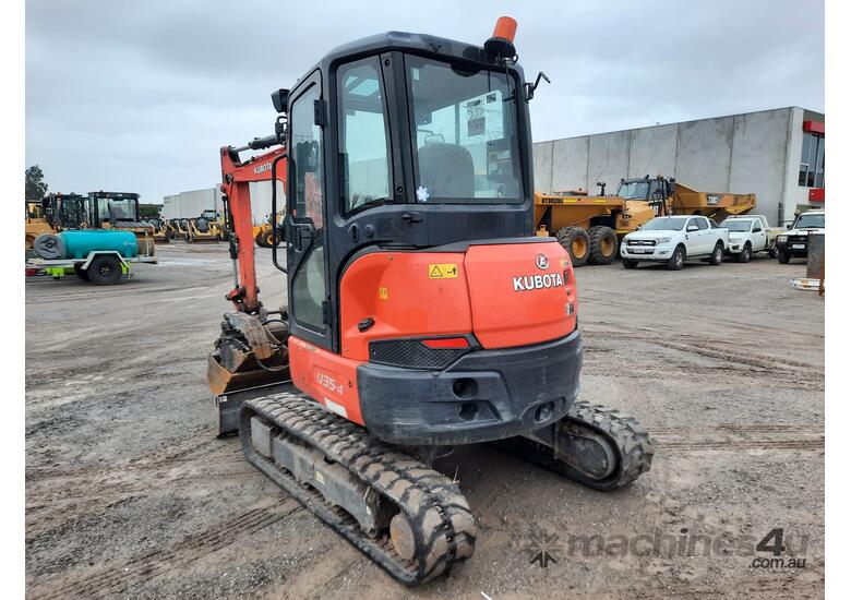 Used 2016 Kubota U354 Excavator in , Listed on Machines4u