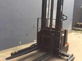 Refurbished EP ES-12-25WA Electric Walkie Stacker - picture1' - Click to enlarge