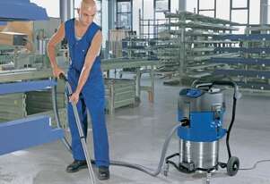 Attix 761-21XC Industrial Vacuum with Accessories Attix 761-21XC Industrial Vacuum with Accessories