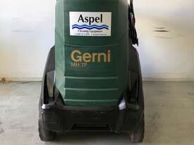 Gerni MH7P 175/1260 415V hot pressure cleaner - picture0' - Click to enlarge