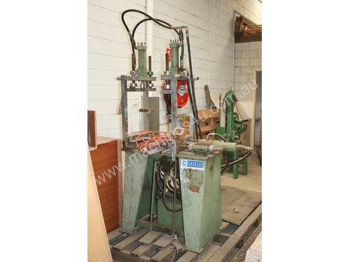 hydraulic chair press